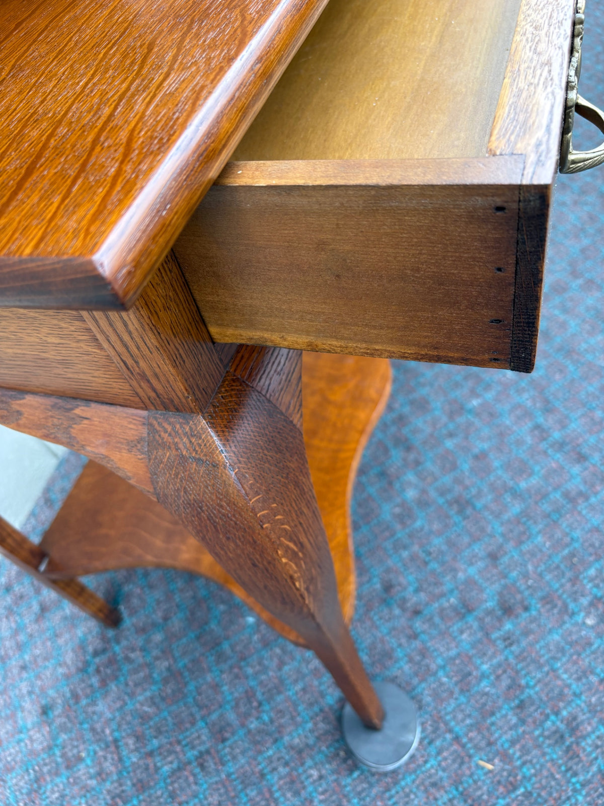 68144 Victorian Oak Davenport Desk with Carved Details and Mirror