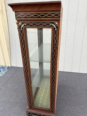 66959 Louis XV Curio China Cabinet with Bronze Ormalu