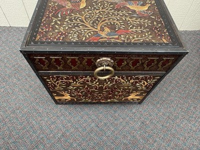 67174 Fancy Storage Trunk Cabinet with Bird Design