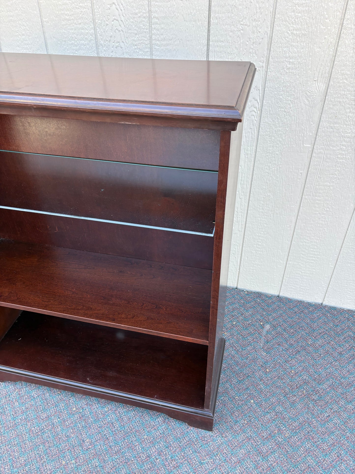 67532 Bombay Mahogany Bookcase with Glass Shelf, 1990s