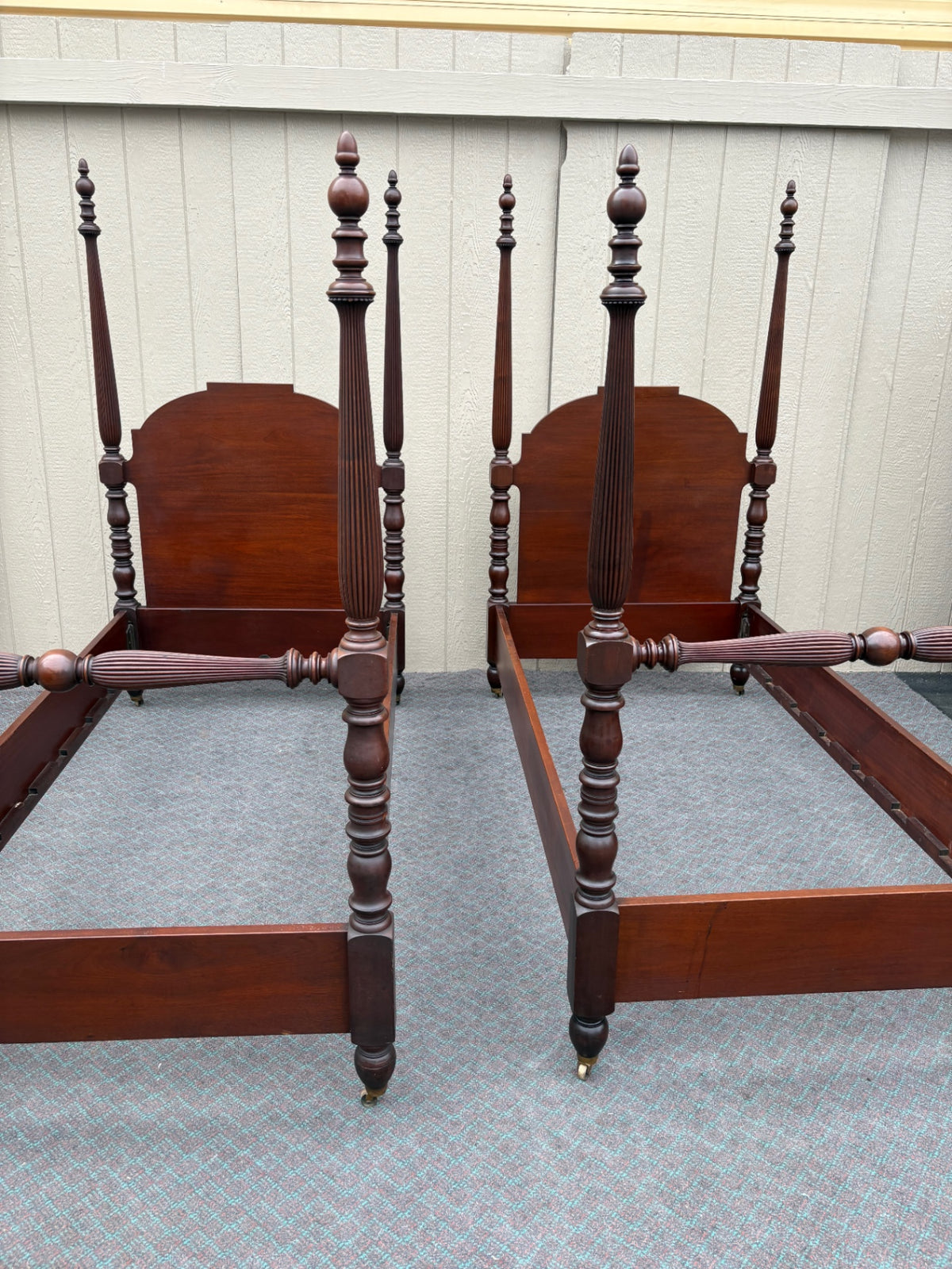 68122 Pair of Mahogany Four-Poster Twin Beds by Tobey Furniture