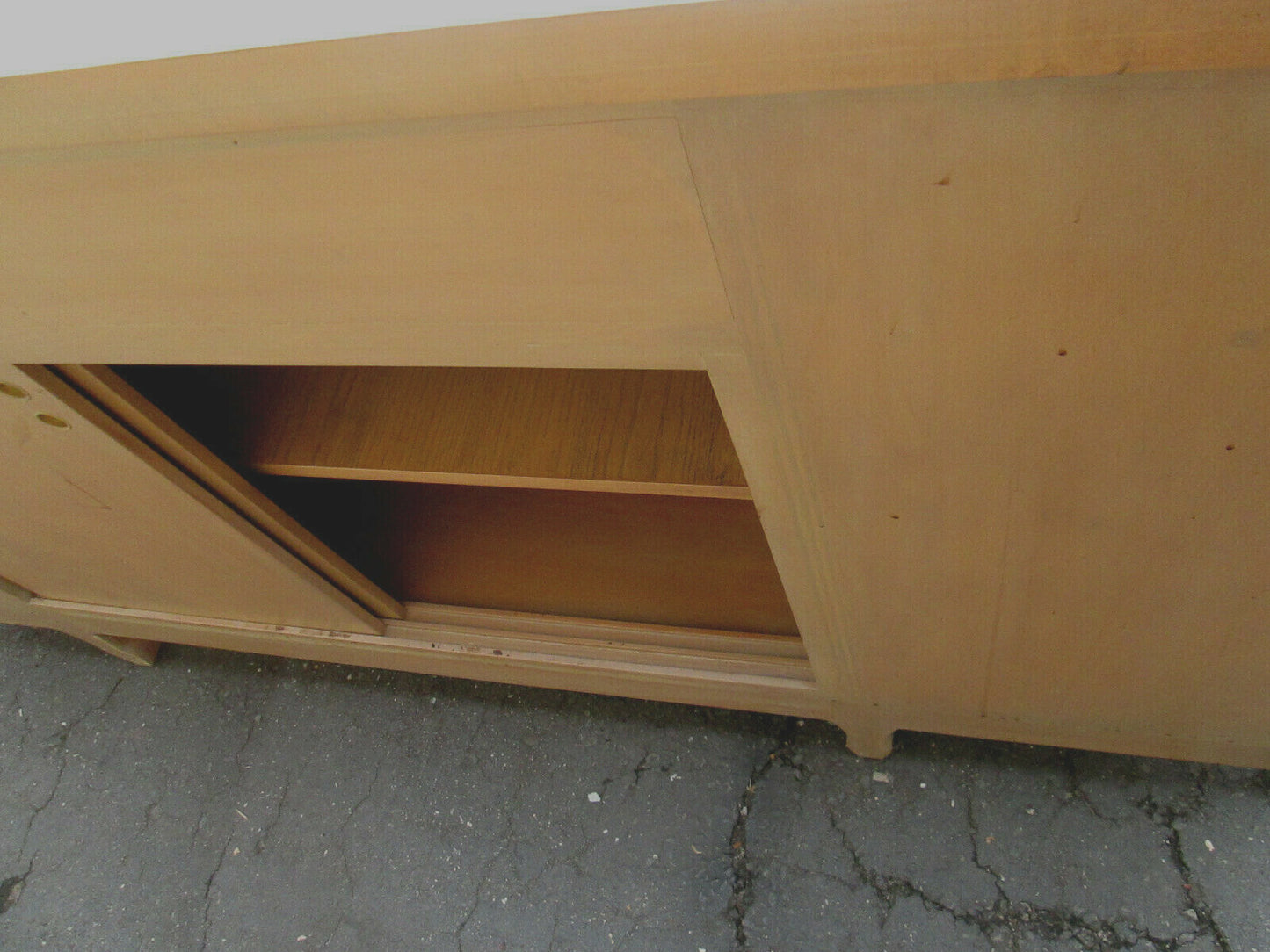 58310 ROSSI BROTHERS CUSTOM CABINET MAKERS PHILADELPHIA CARVED SERVER CABINET