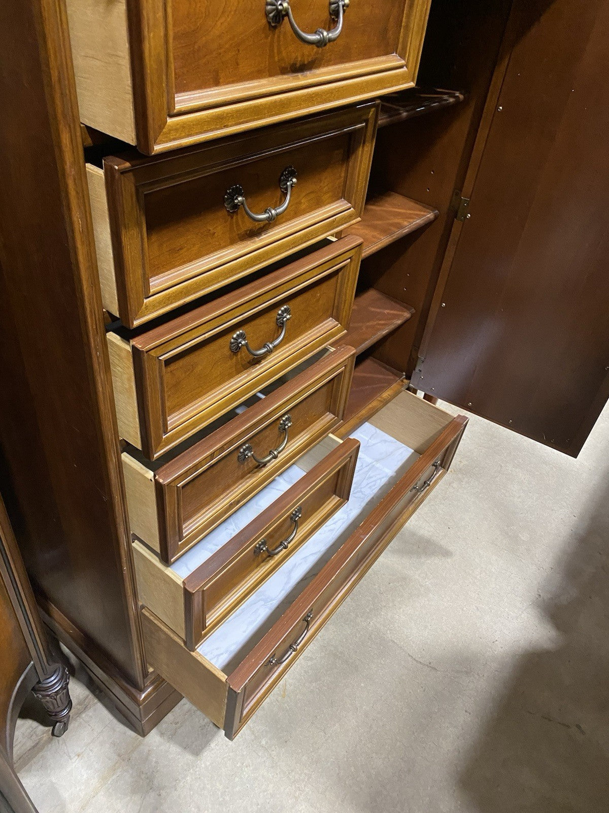 65029 LEXINGTON Furniture Chifferobe High Chest Dresser