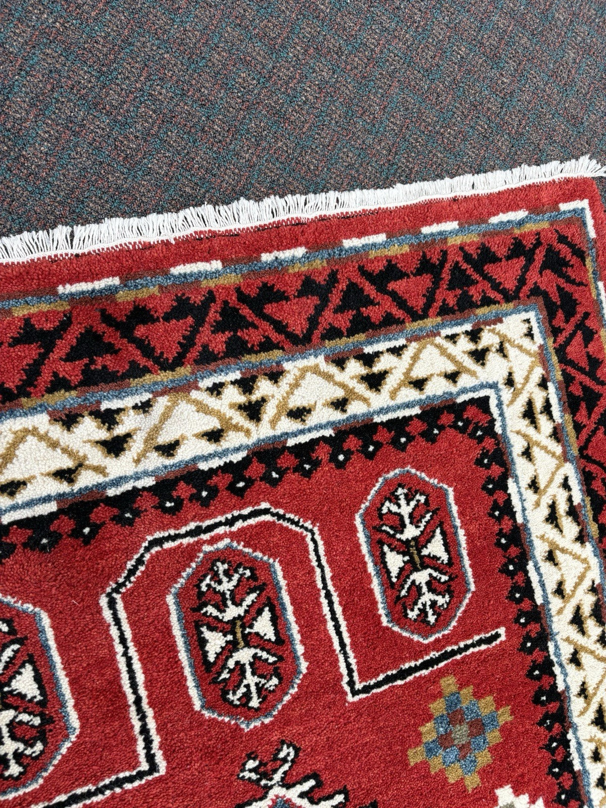 RUG 13: Oriental Tribal Two Wool Carpet Rug SIZE 48" x 75"