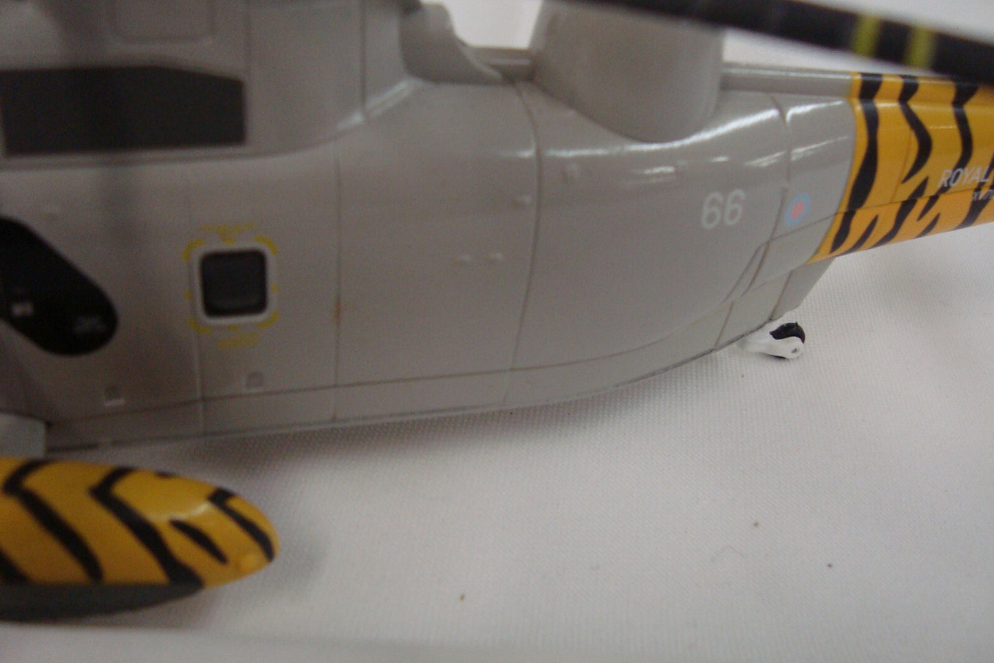 ES44:Corgi Aviation Archive Legends Westland Sea King Tiger Squadron Association