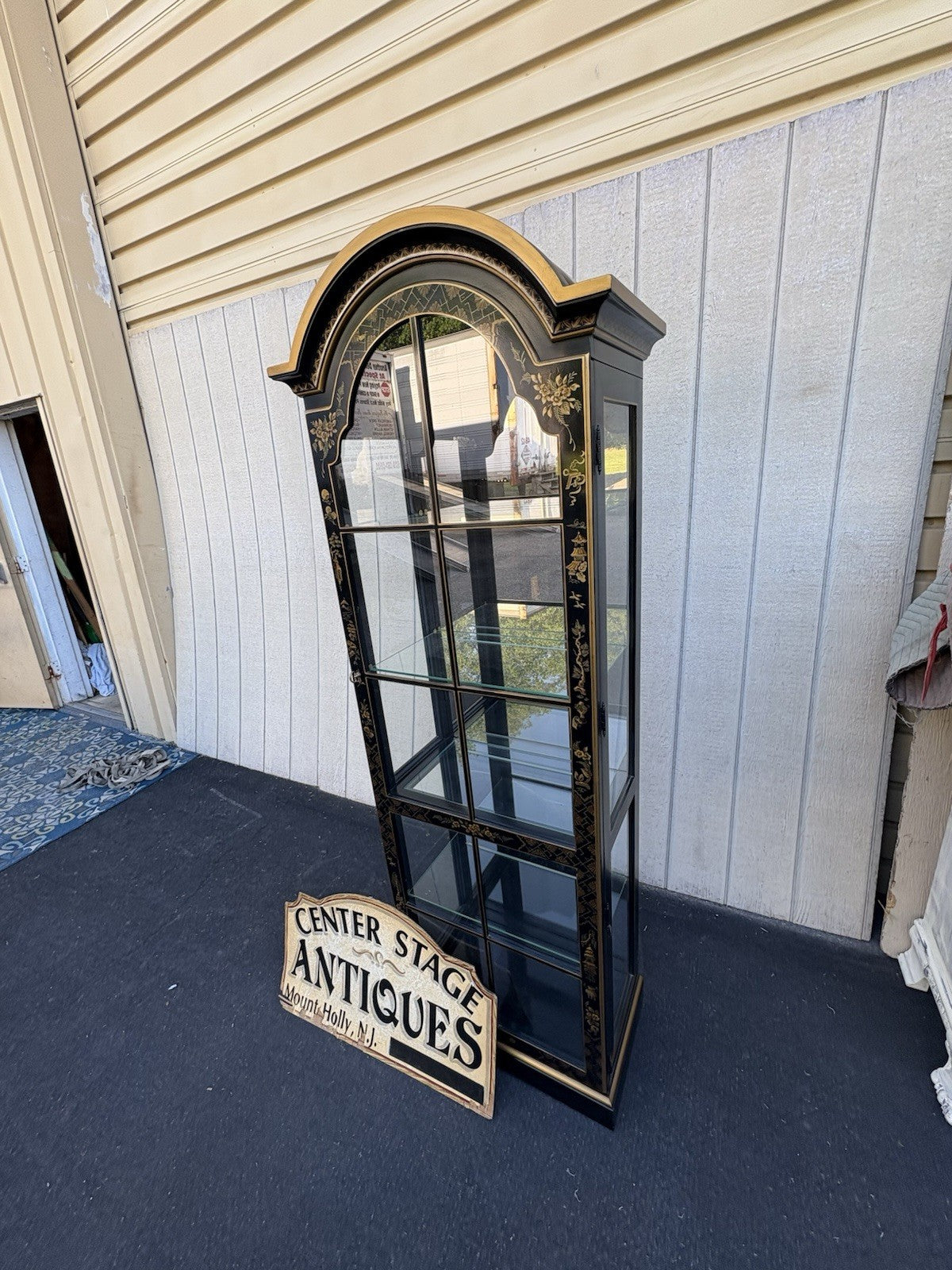 66707 Drexel Heritage Oriental Curio China Cabinet