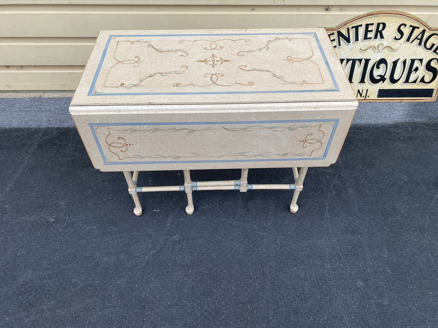 66040 Hand Painted Drop Leaf Coffee / End Table Stand