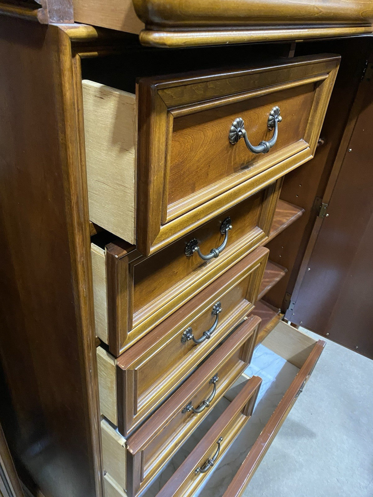 65029 LEXINGTON Furniture Chifferobe High Chest Dresser