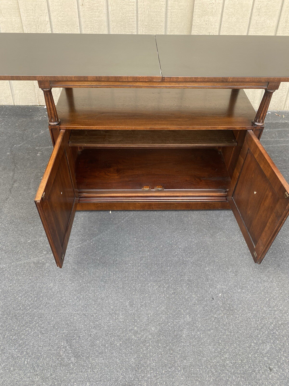 65704 Quality Mahogany Flip Top Bar Cart Server Cabinet