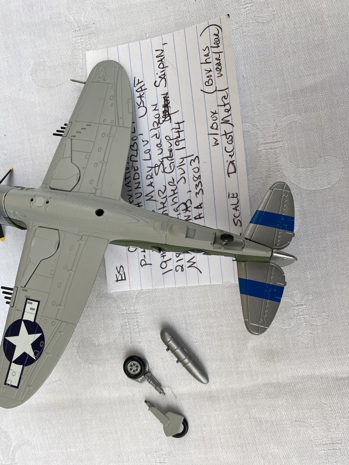 ES 81: Corgi P 47 D Thunderbolt MISS MARY LOU USAAF AA33803 1:72 scale
