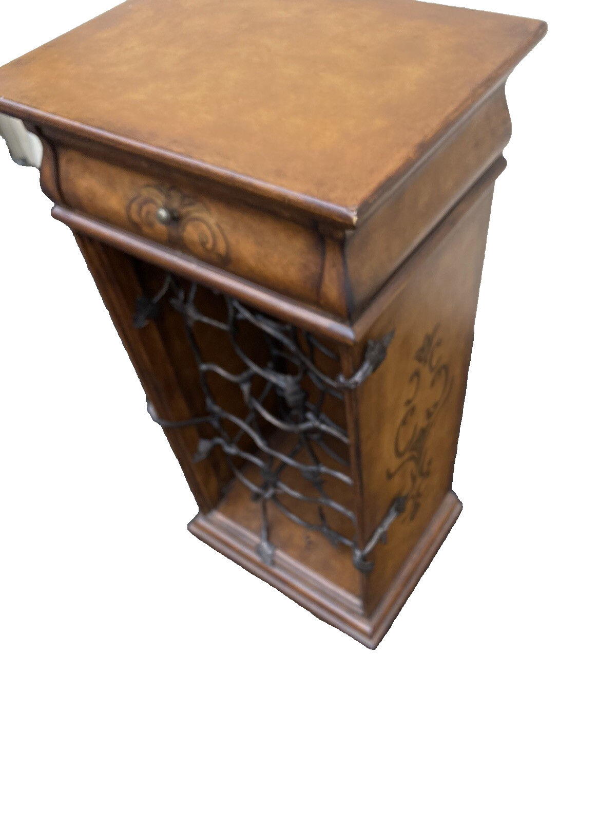 66093 Wine Rack Liquor Cabinet