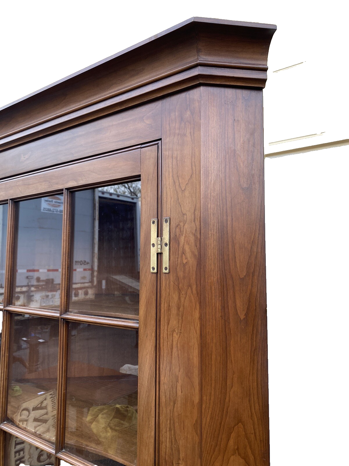 66039 HENKEL HARRIS Black Cherry Corner China Cabinet