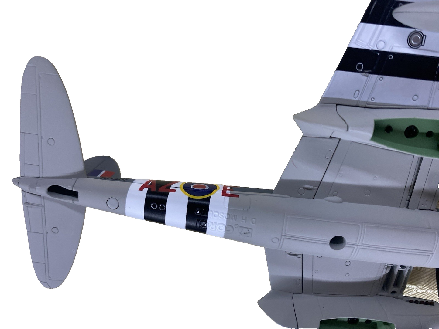 ES 211: Corgi Aviation Archive AA32816 DH Mosquito BXX No 627 Squadron RAF
