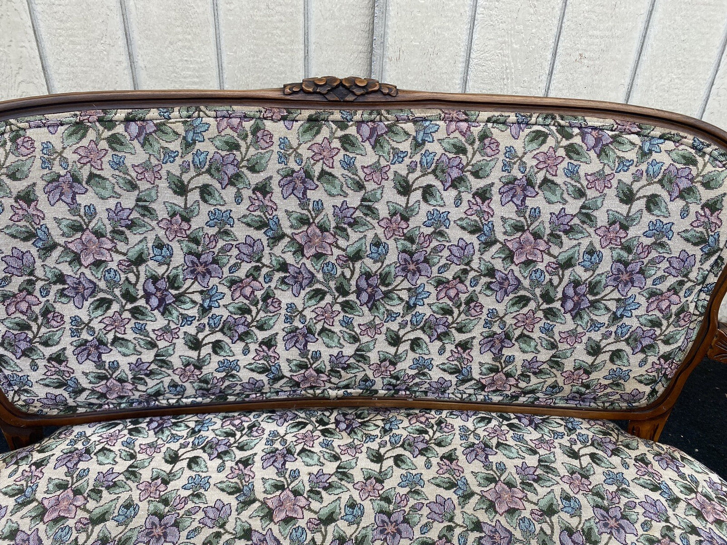 65230 French Country Louis XV Settee Loveseat Couch