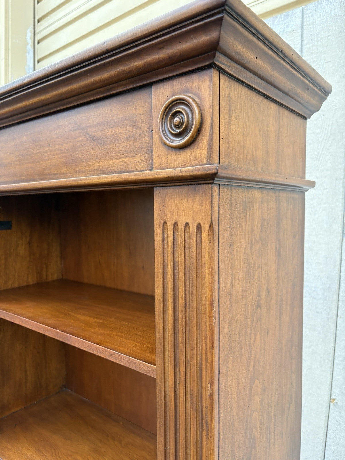66911 Mahogany DOMAIN HOME FASHIONS Open Bookcase Curio Cabinet
