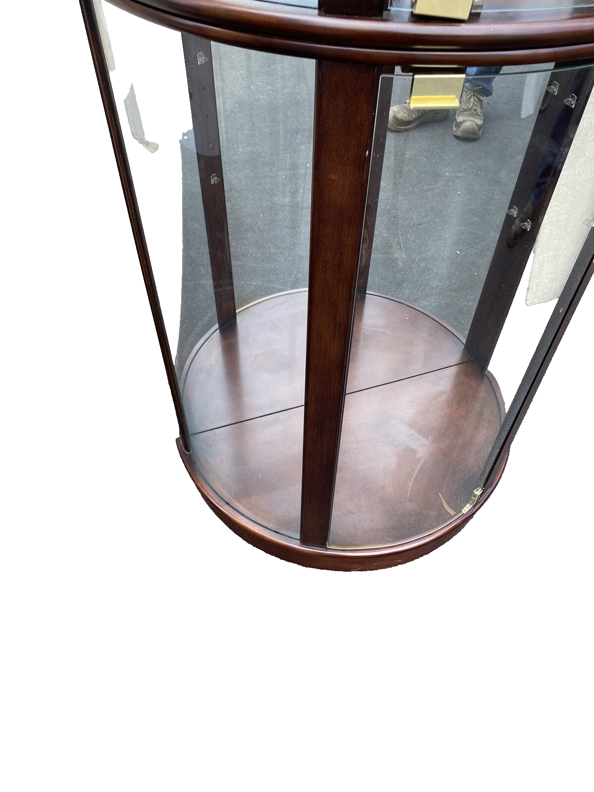65533 MERIDAN Furnitute Bow Glass Curio Cabinet w/ Plate Glass Shelves