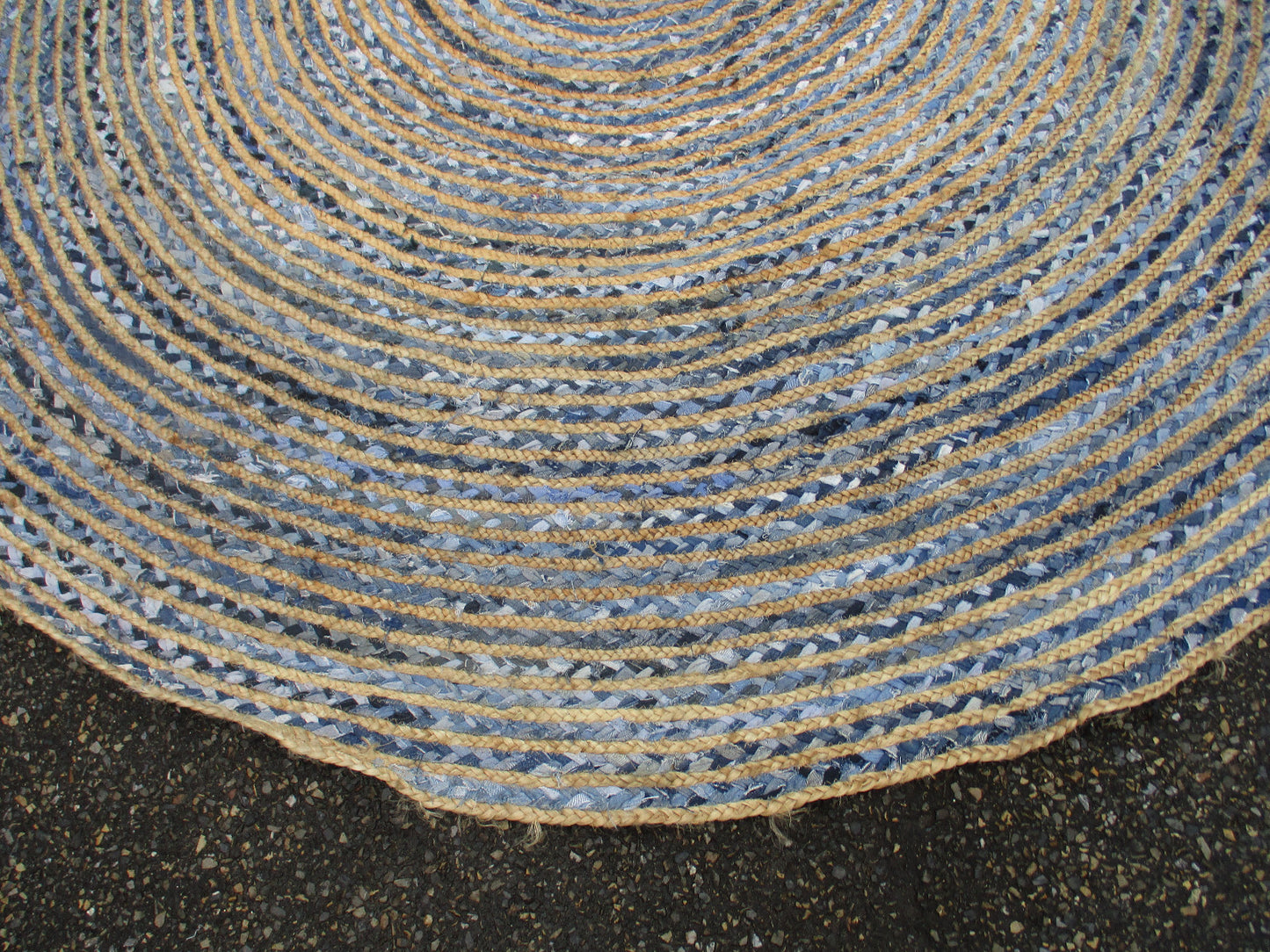 RUG 04: Round Hand Made Blue Rug Size 8' 2 " wide