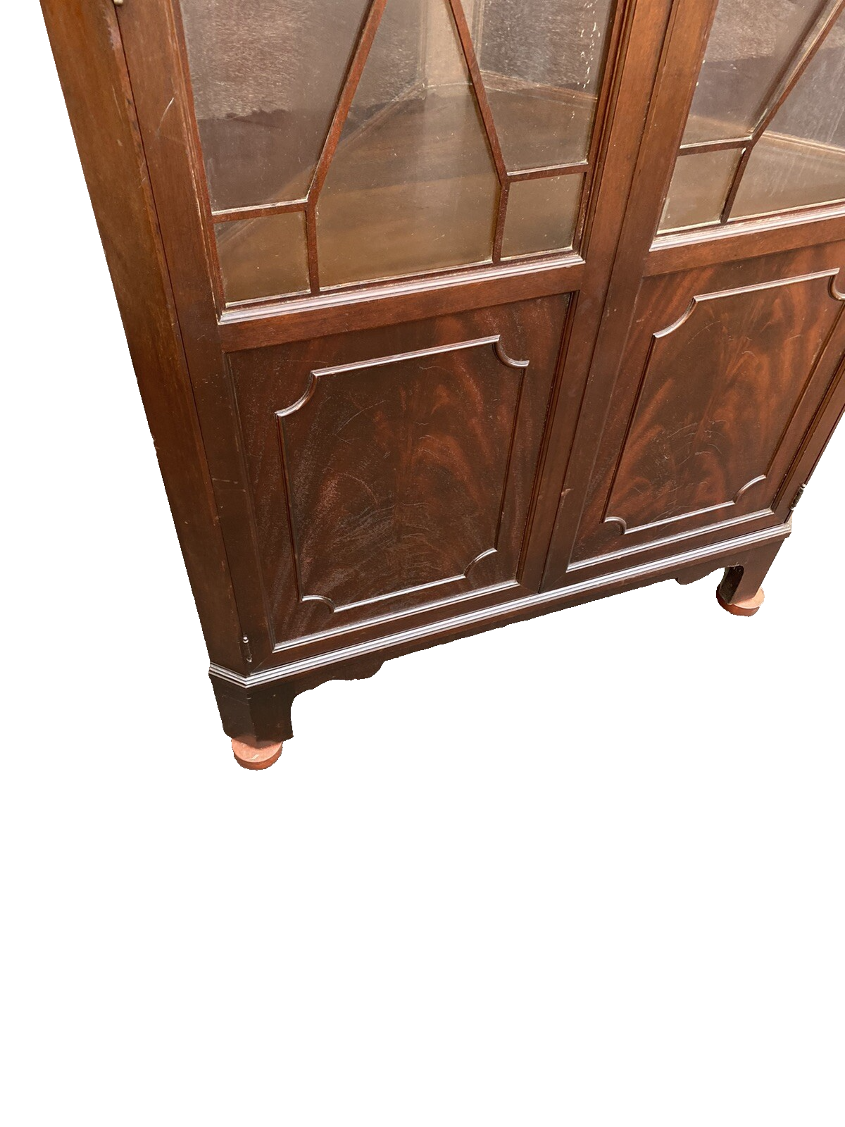 65175 Antique Mahogany Corner China Cabinet Curio