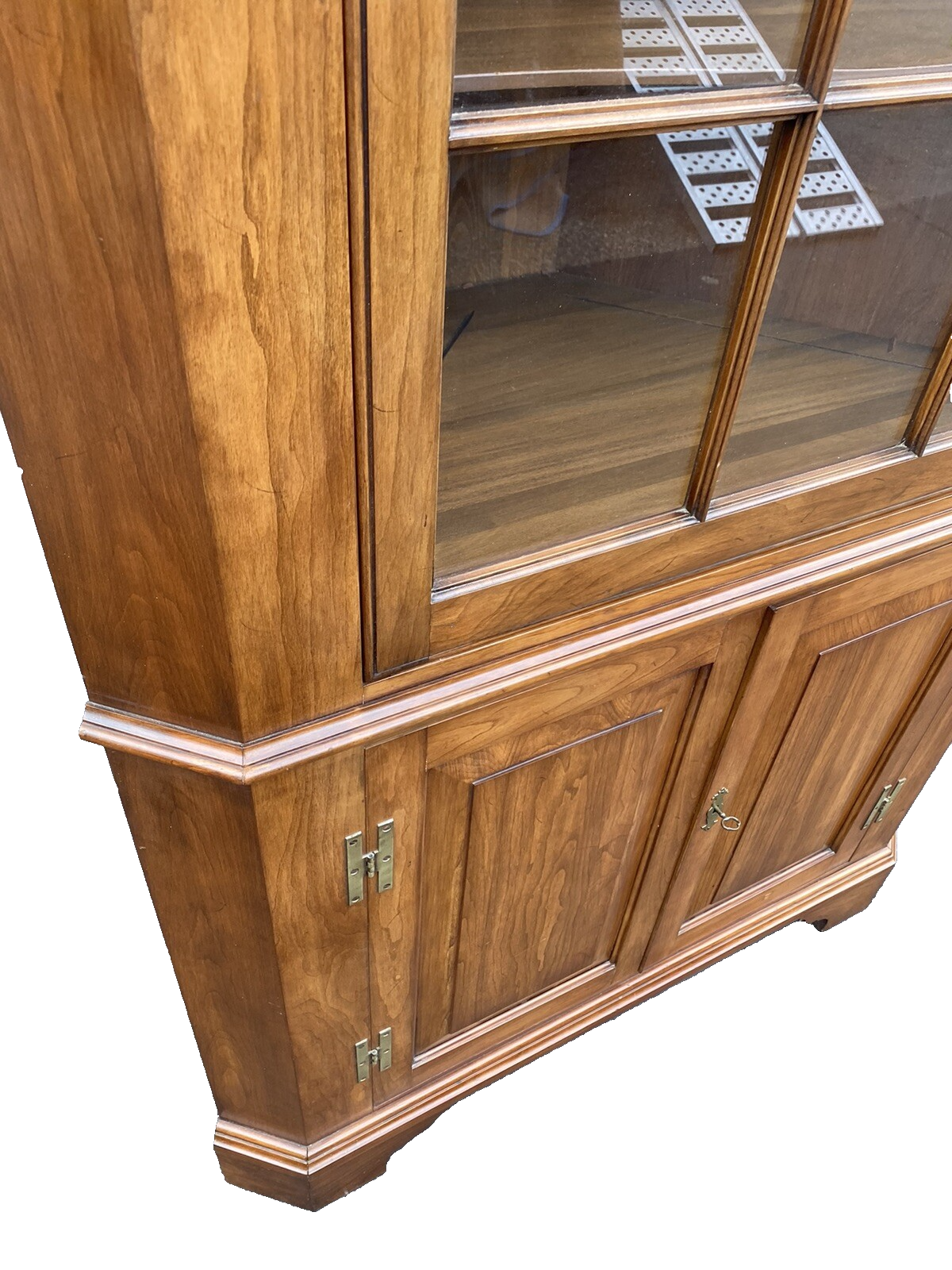 66039 HENKEL HARRIS Black Cherry Corner China Cabinet
