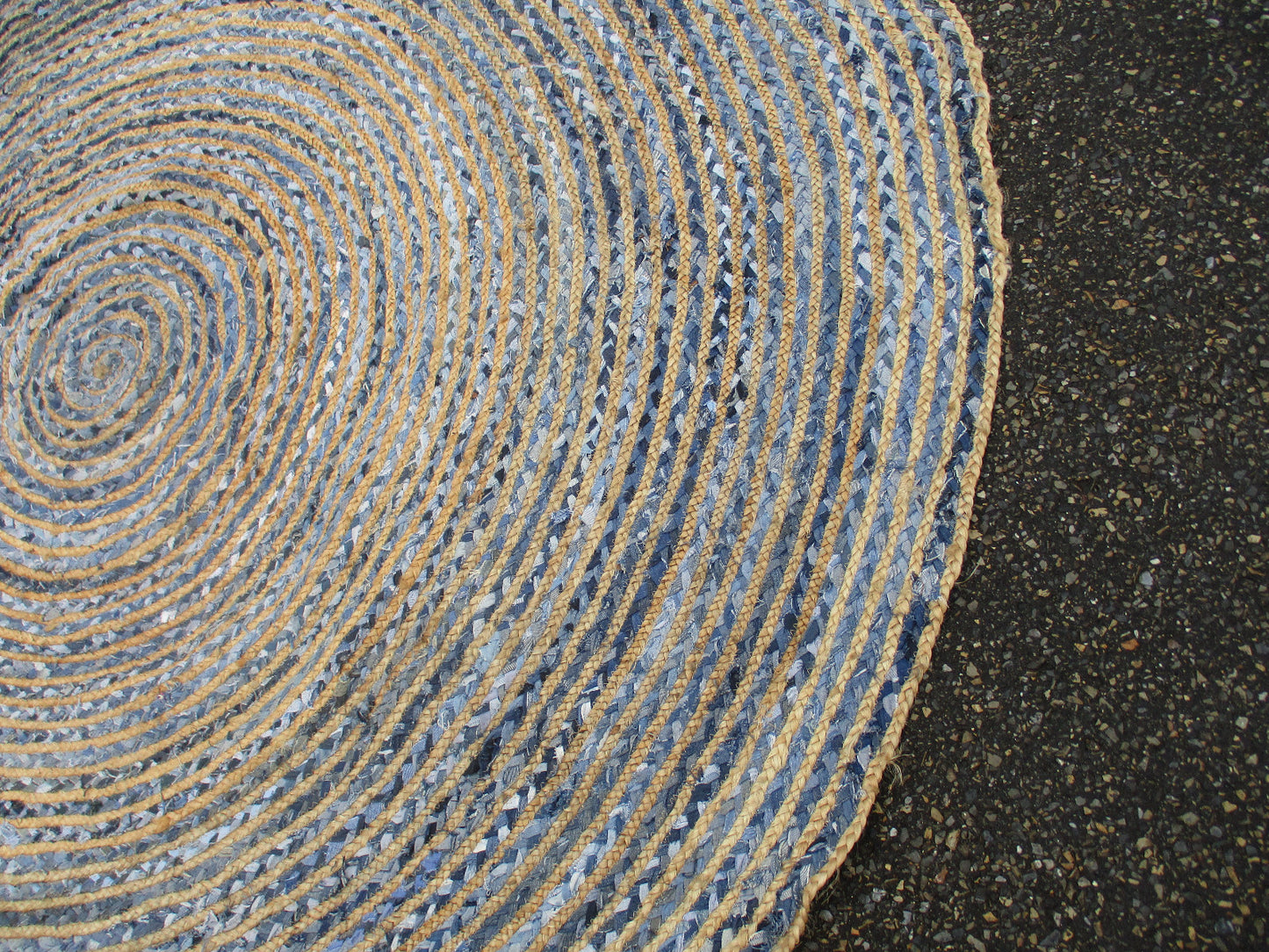 RUG 04: Round Hand Made Blue Rug Size 8' 2 " wide