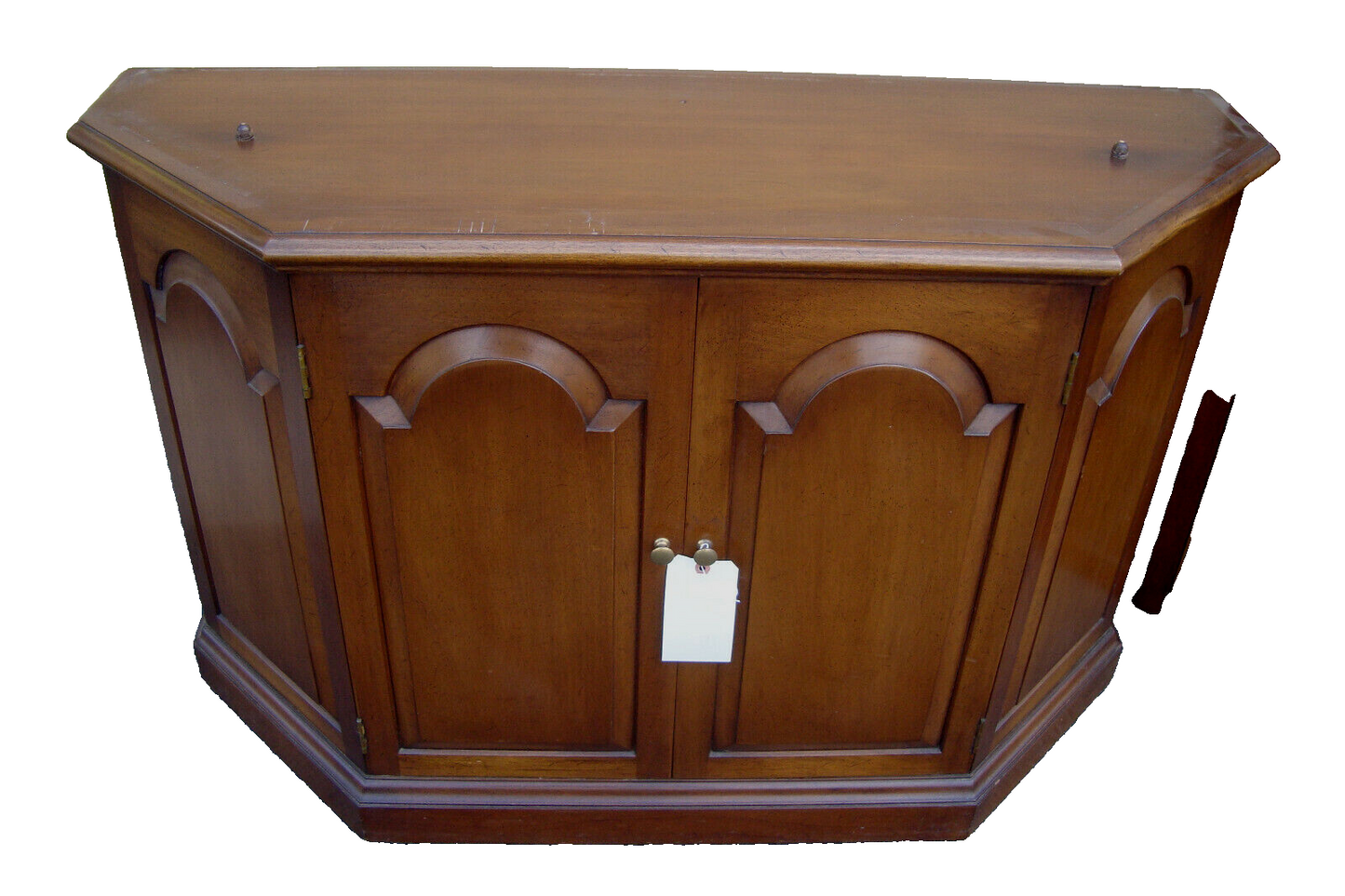 51131 BIGGS MAHOGANY 2 Piece ARCHED GLASS DOOR CHINA CABINET