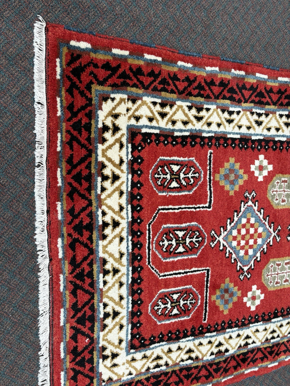 RUG 13: Oriental Tribal Two Wool Carpet Rug SIZE 48" x 75"