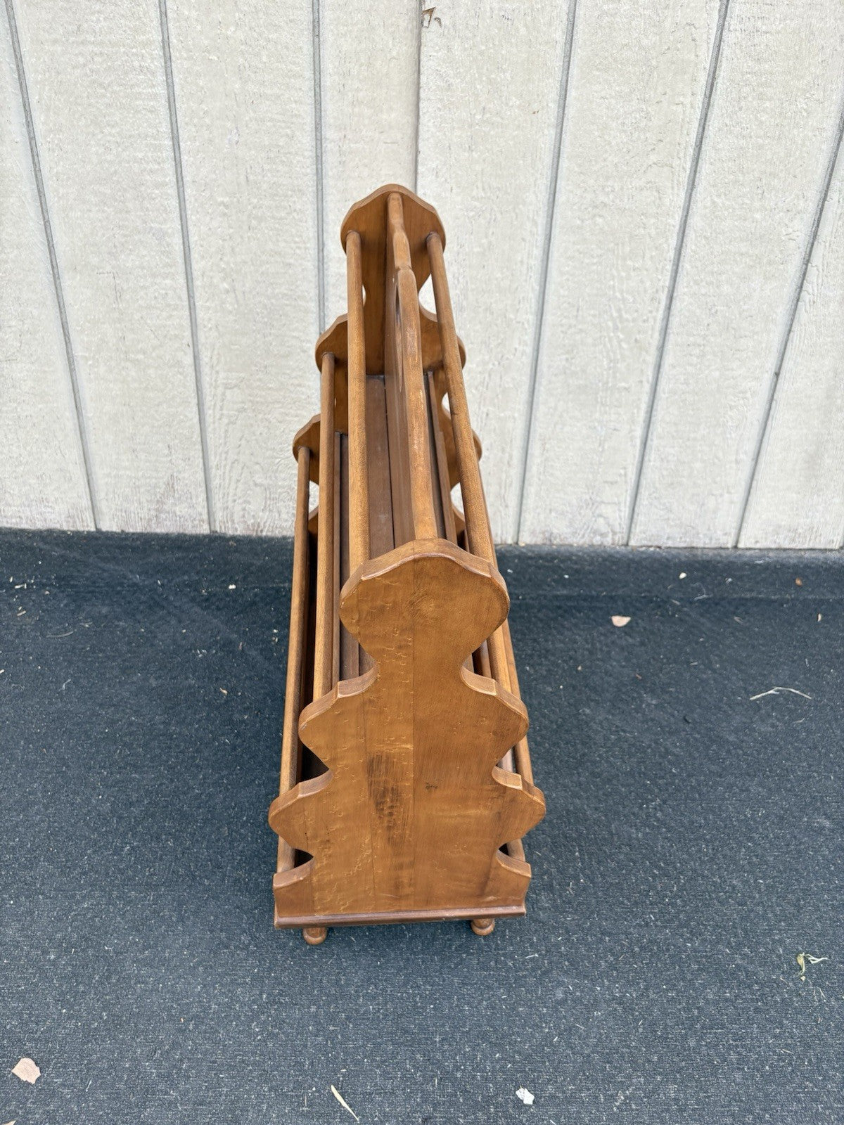 66869 Quality Solid Maple Magazine Rack Bookcase Stand
