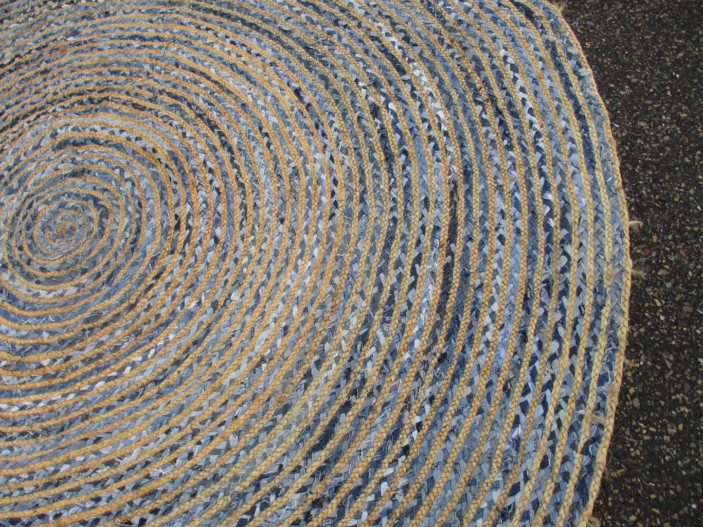 RUG 04: Round Hand Made Blue Rug Size 8' 2 " wide