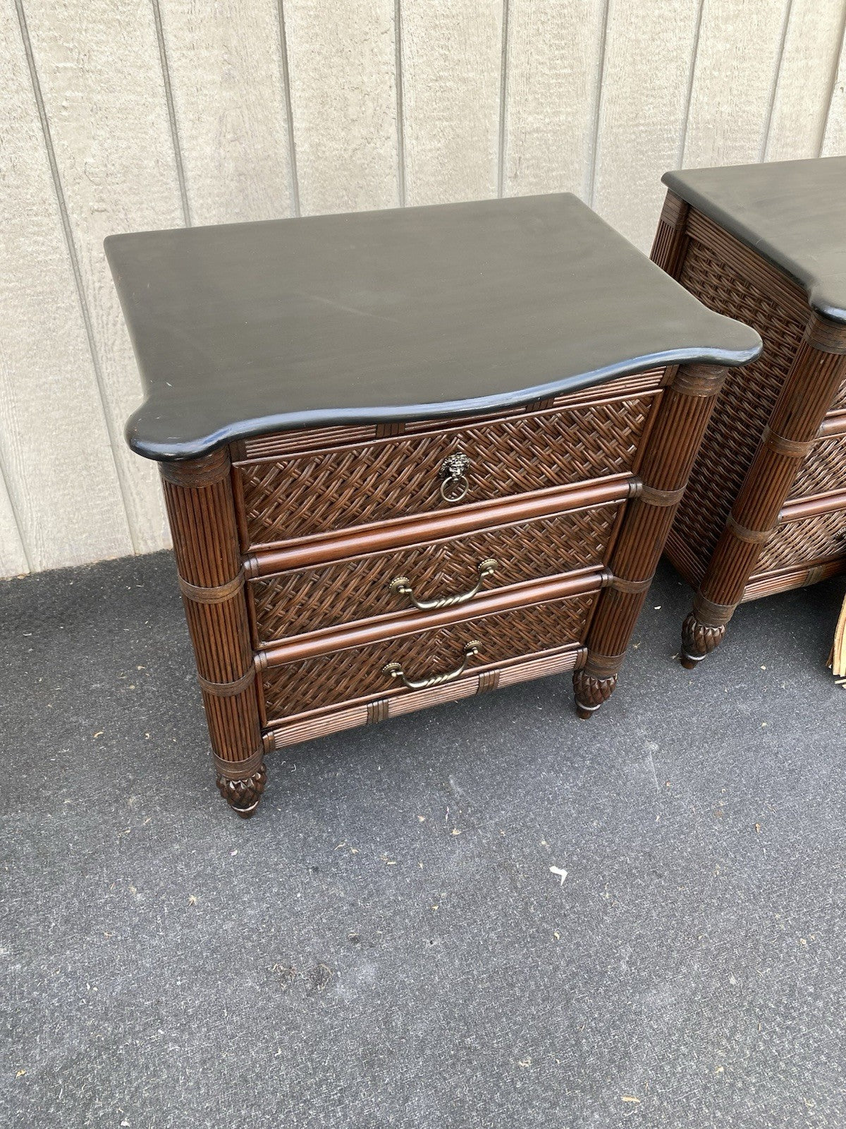 66651 Pair LEXINGTON Furniture Nightstand End Table Stand s