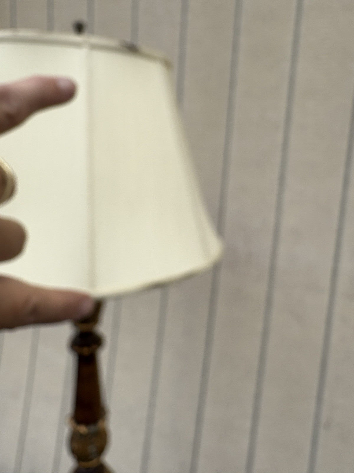 66761 Fancy BRADBURN GALLERY Decorator Pole Lamp Light with Signed Shade