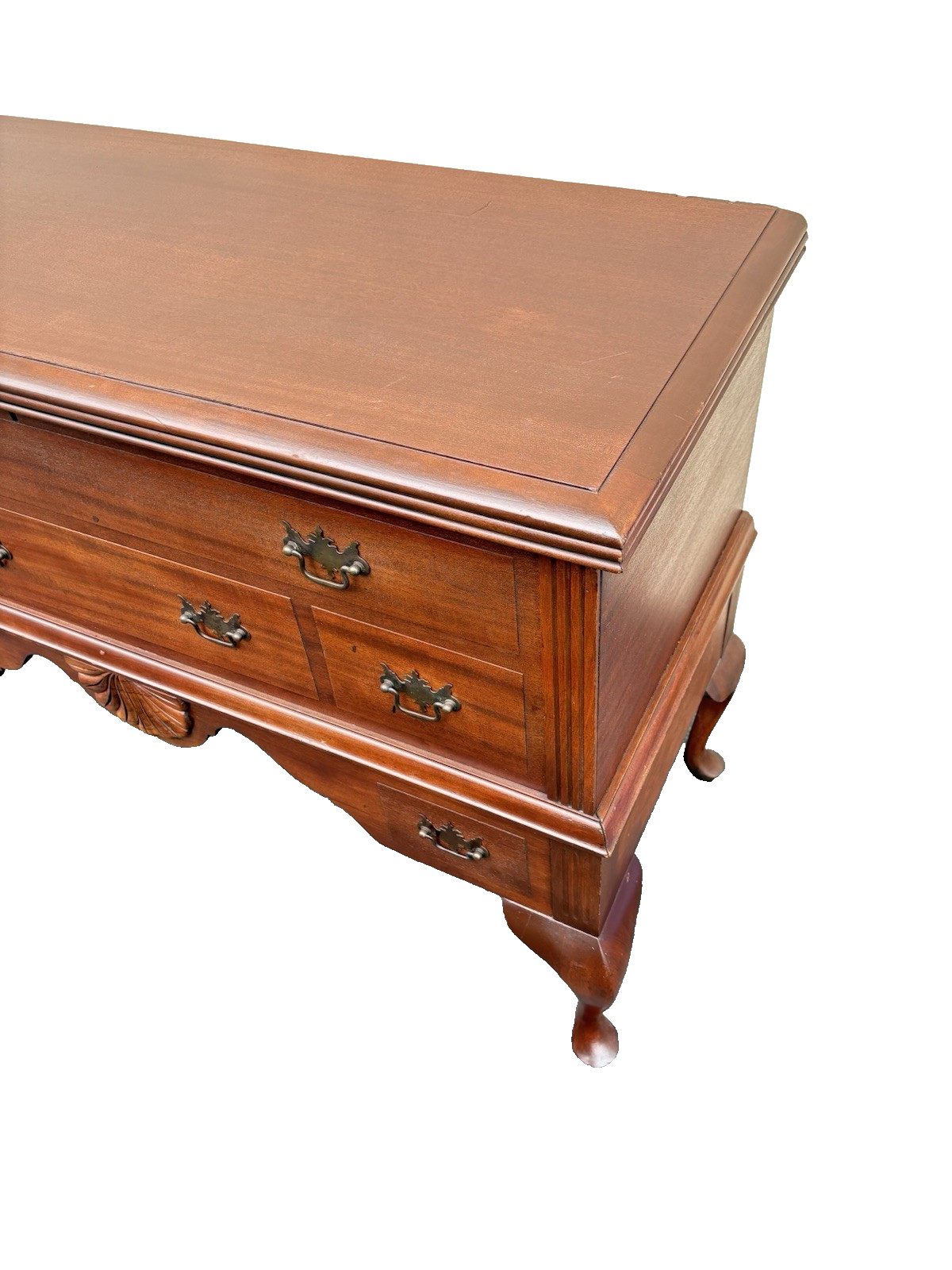 66786 Antique WEST BRANCH Mahogany Blanket Cedar Lined Storage chest