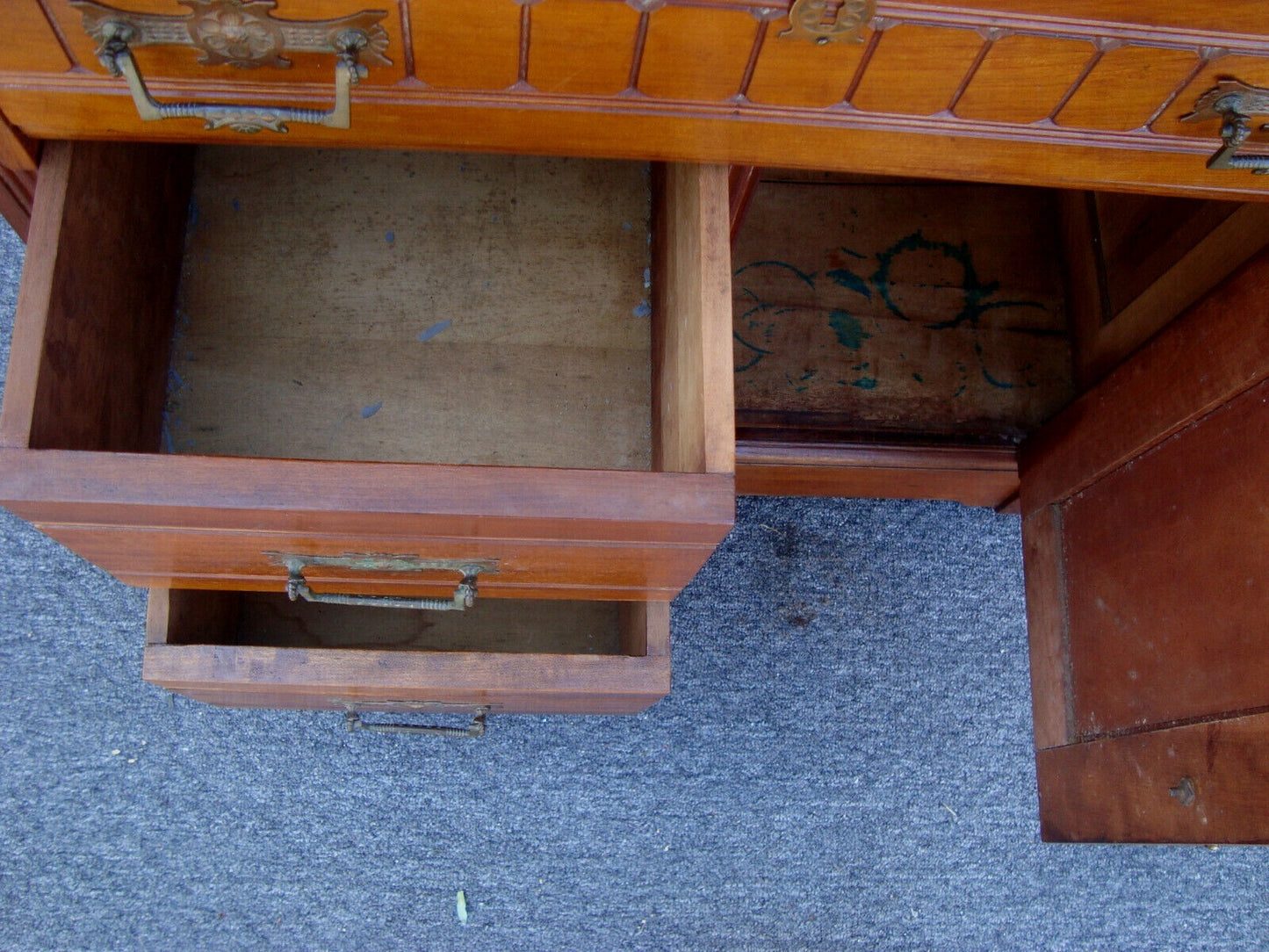 61939 Marble Top Victorian Washstand Dresser Chest Nightstand