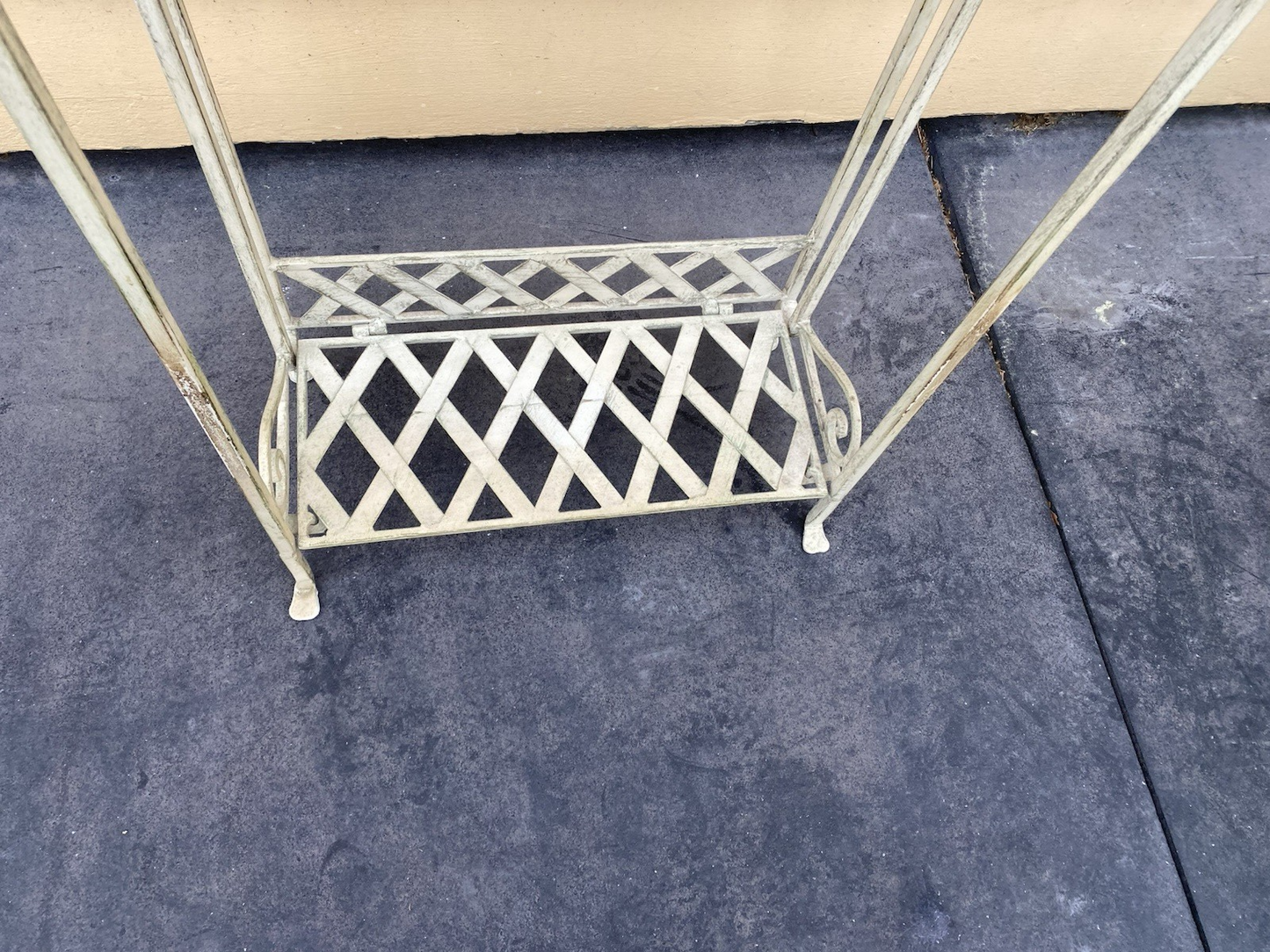 66414 Quality Iron Fold Up Bookcase Curio Plant Shelf
