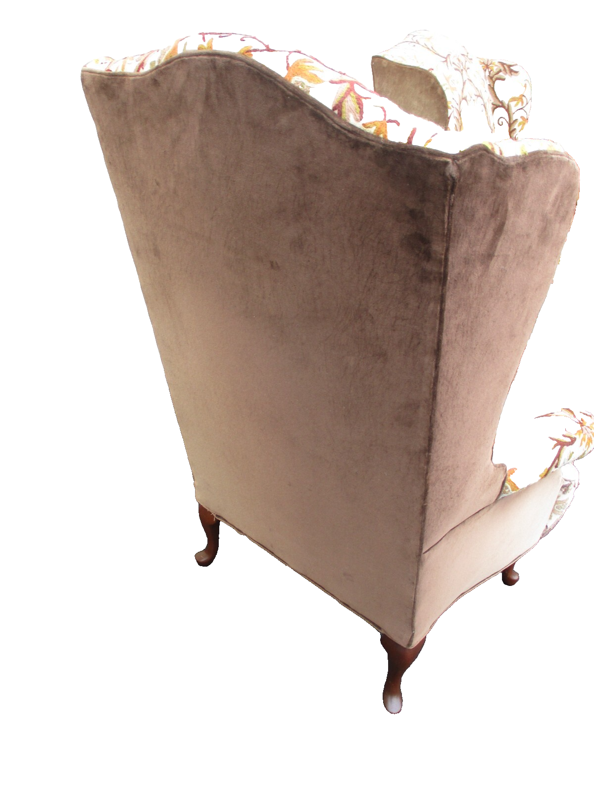 64184 Pair HICKORY Furniture Crewel Embroidered Queen Anne Wing Chair s