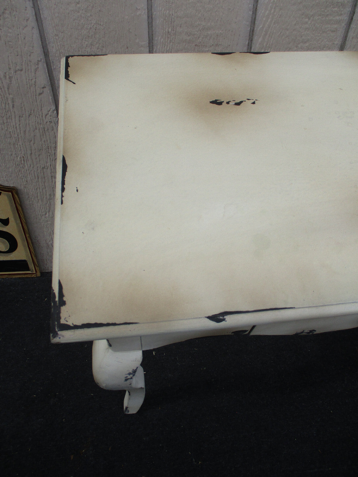64249 Decorator White French Country Sofa Hall Table
