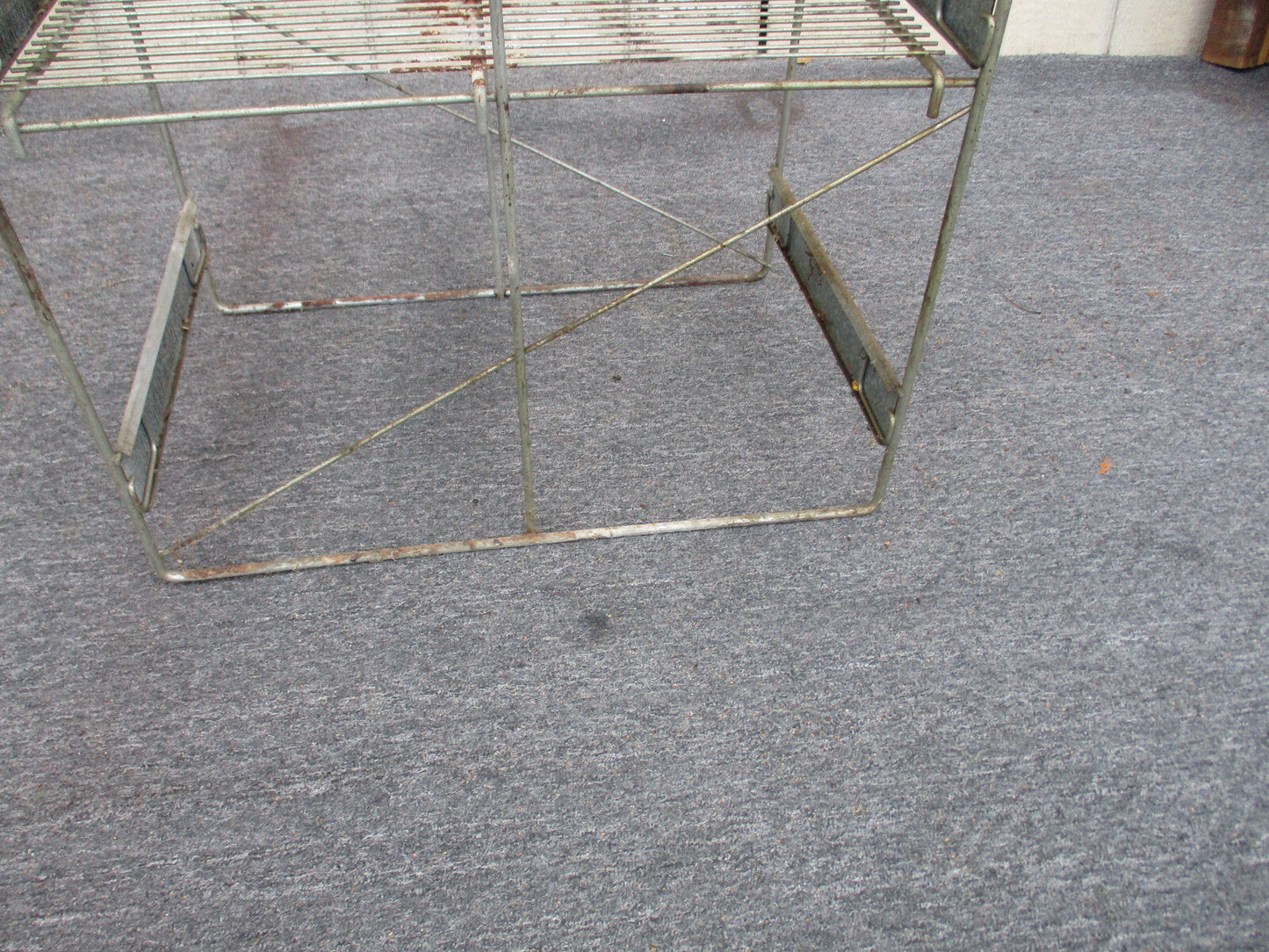 62841- PL: Industrial Metal Stand Display Cabinet with Advertising MR MRS T