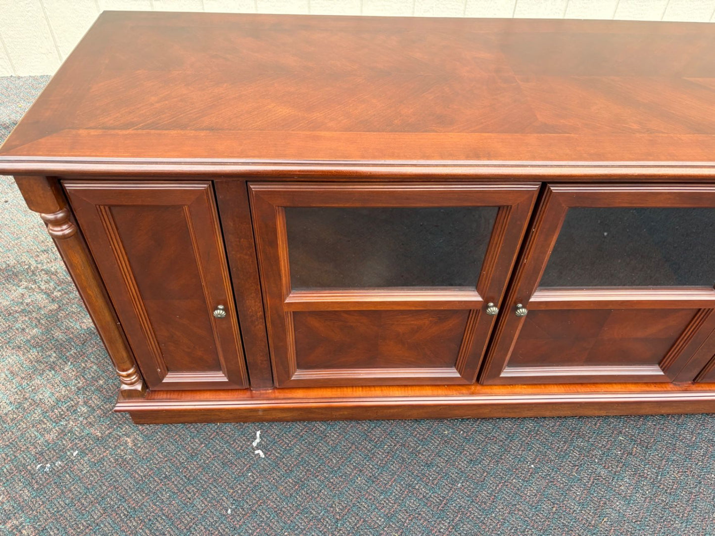 67472 Elegant Cherry Wood Television Cabinet with Glass Doors
