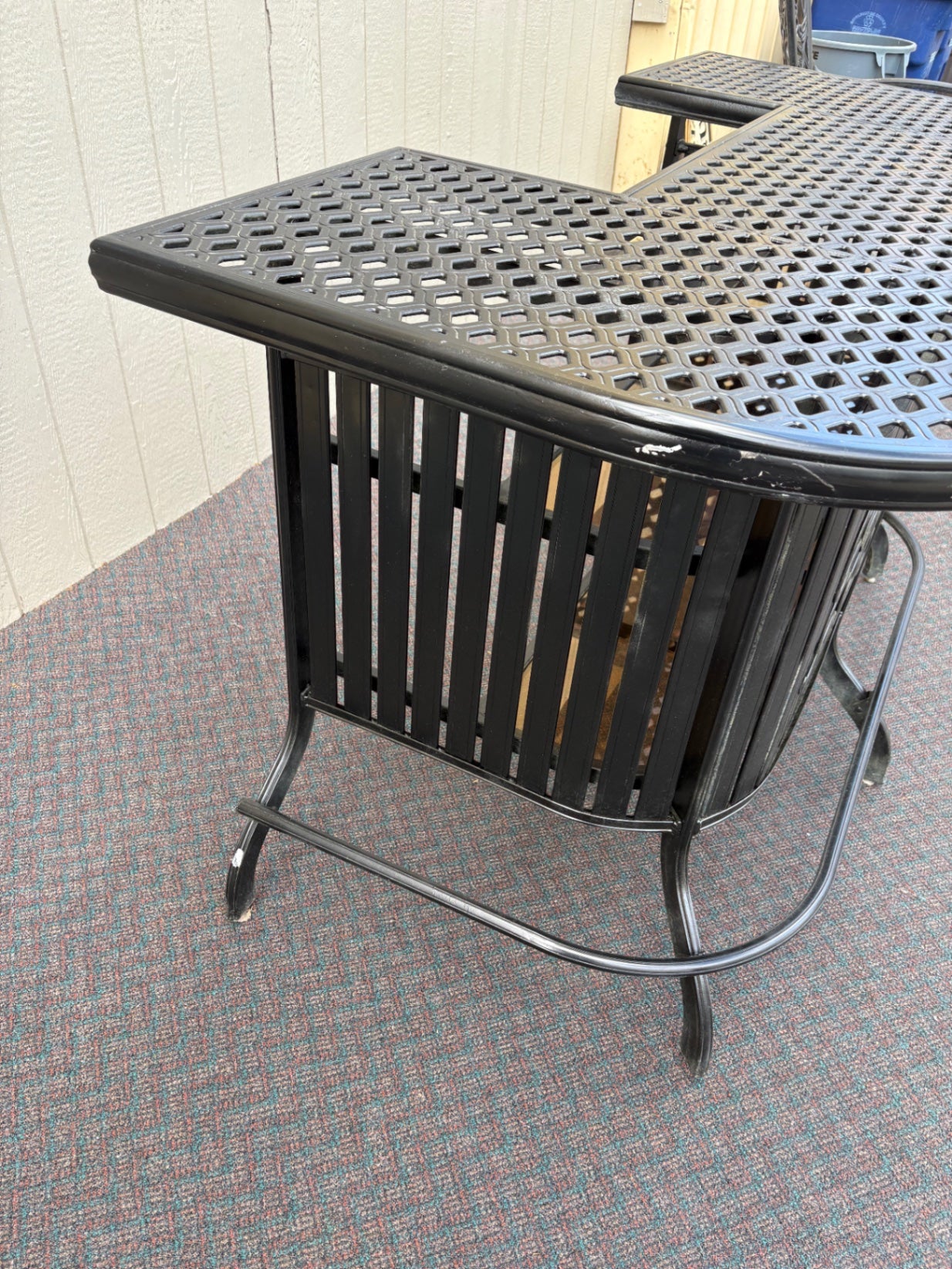 67751 Elegant Outdoor Patio Bar Set with Swivel Stool, Cast Aluminum