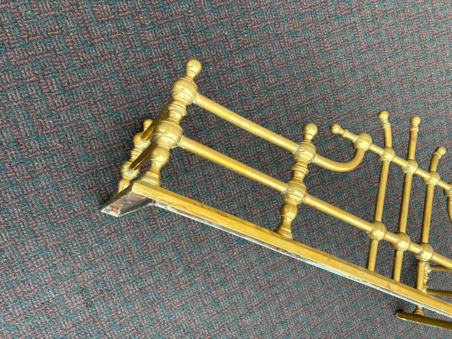 65936 Vintage Brass Fireplace Fender with Ornate Detailing
