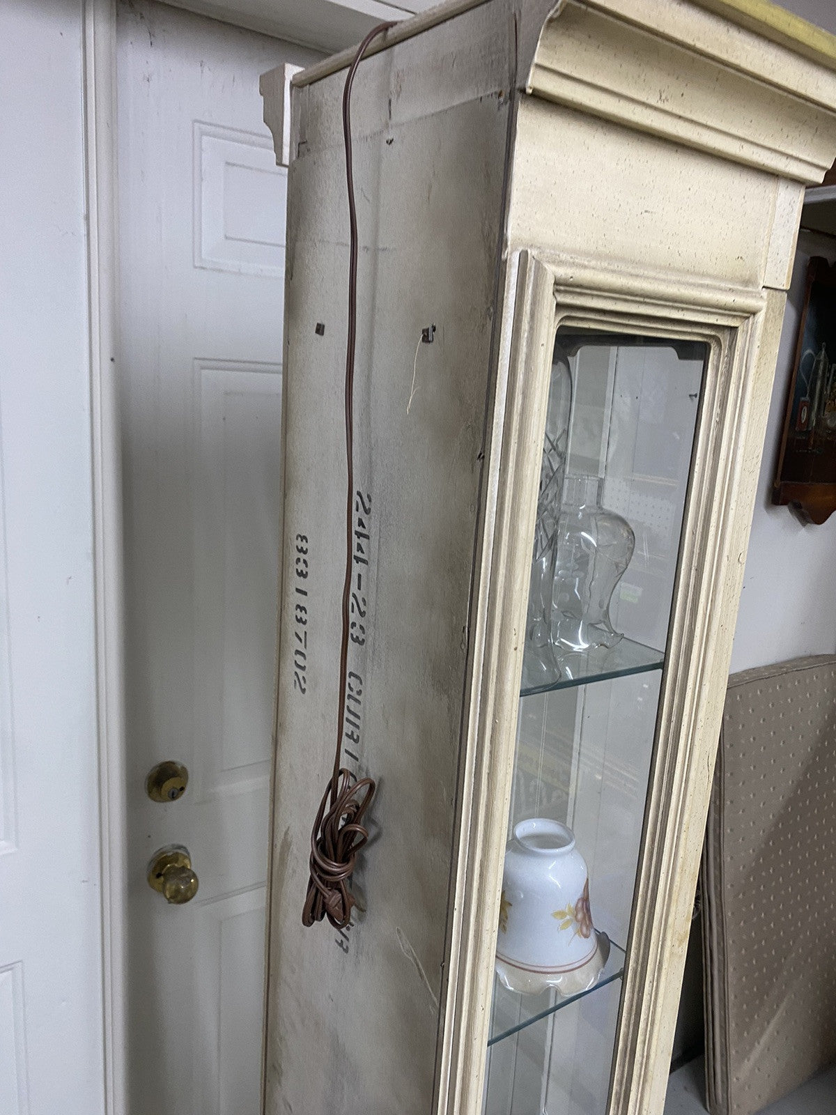 64874 SANFORD Furniture Curio Decorator China Cabinet