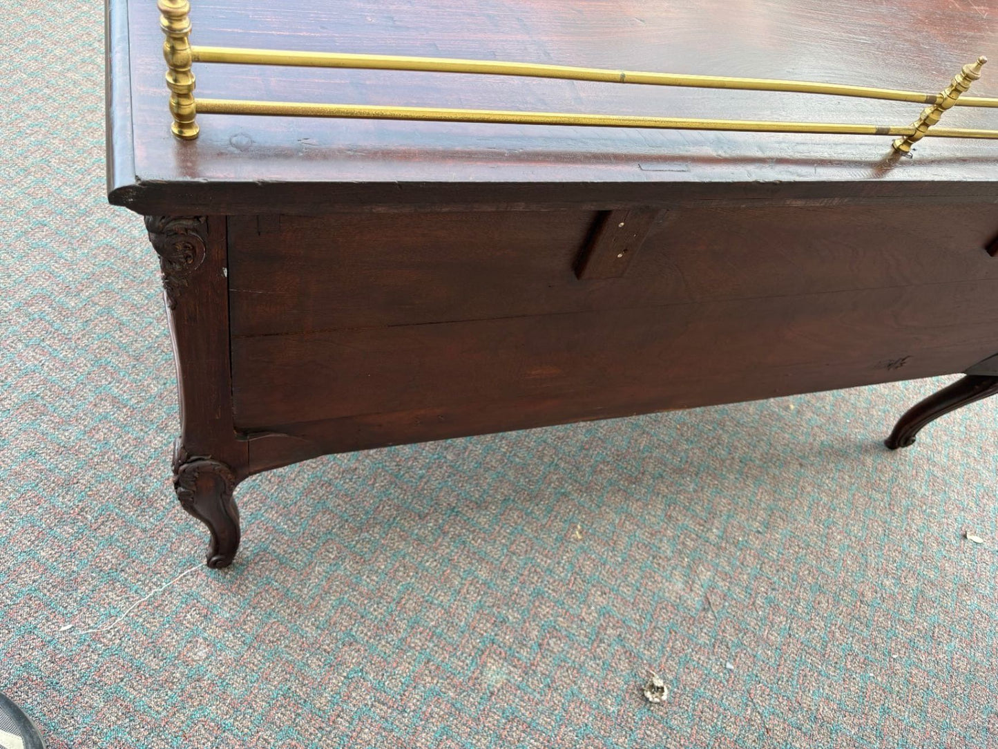 67605 Elegant French Louis XV Style Mahogany Writing Desk with Brass Rail