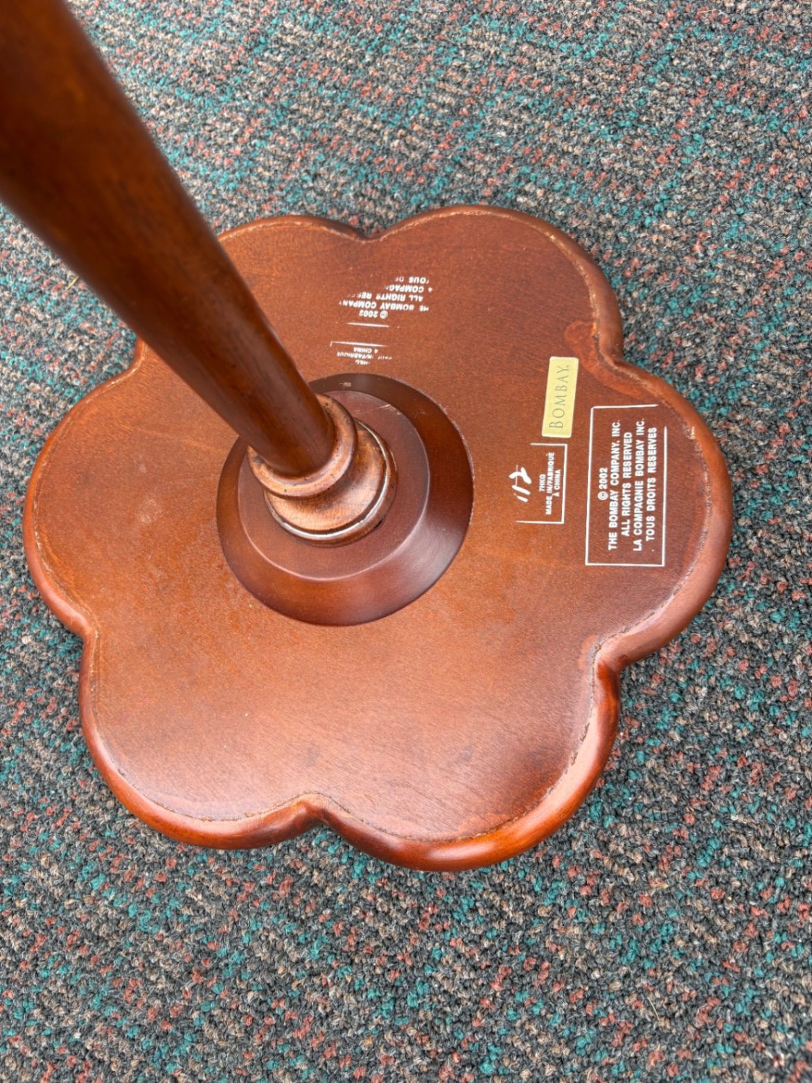 67541 Bombay Mahogany Pedestal Plant Stand with Scalloped Top