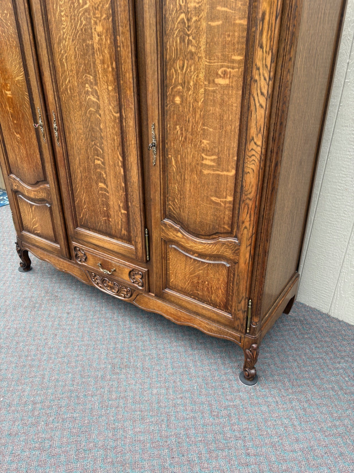67687  Antique French Provincial Oak Wardrobe with Carved Details