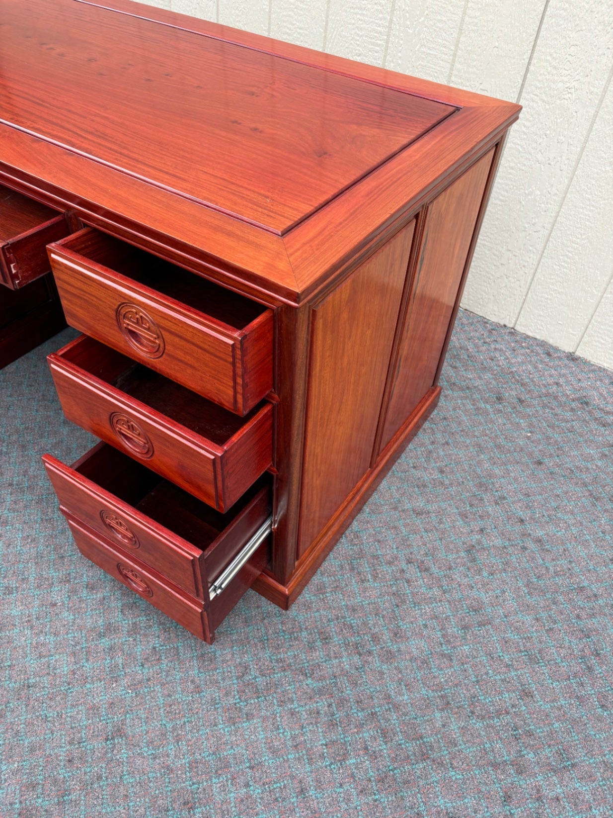 Oriental Executive Desk with Rich Mahogany Finish and Ample Storage