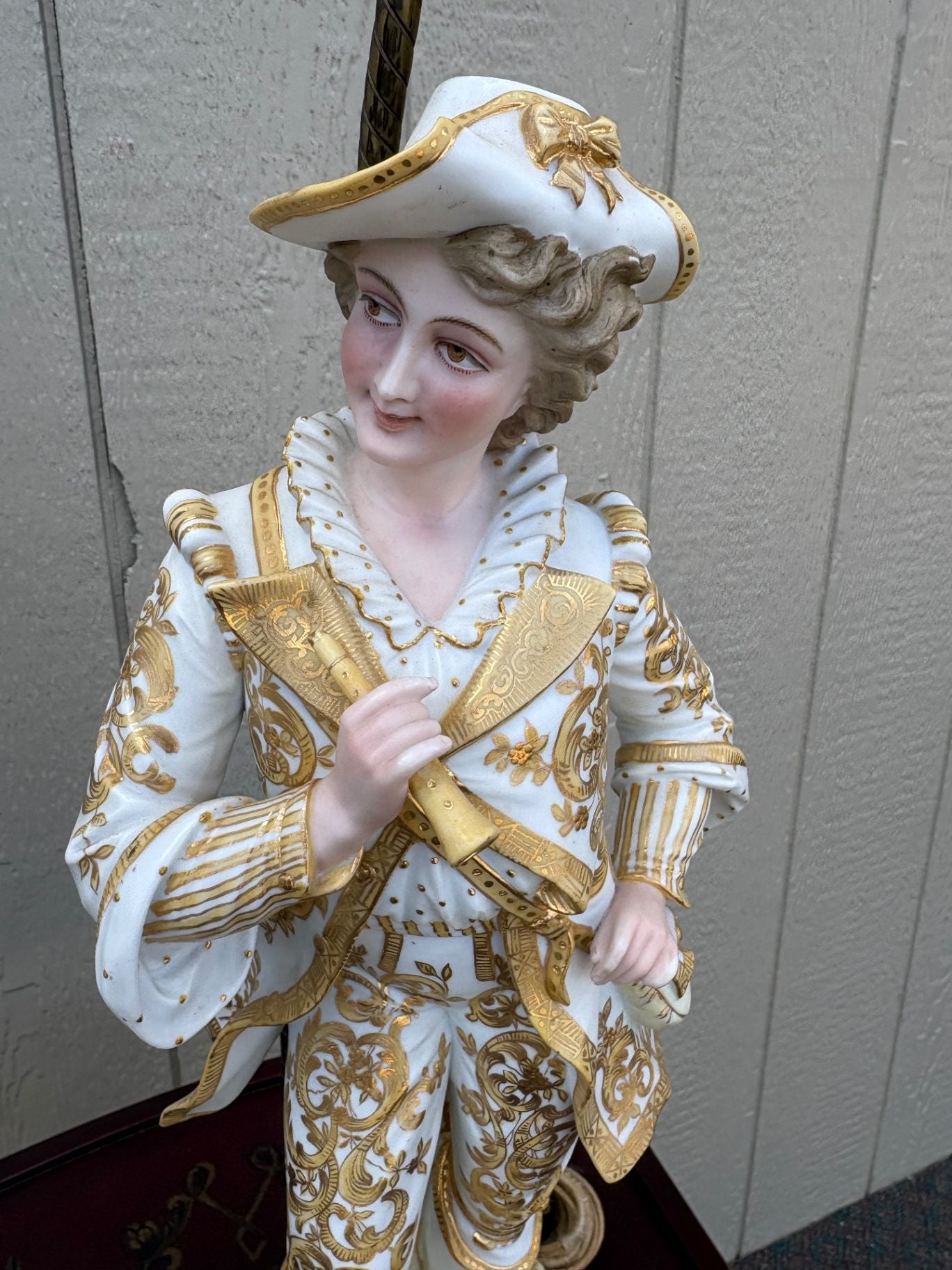 67579 Pair of Vintage Porcelain Figural Table Lamps with Gilded Accents