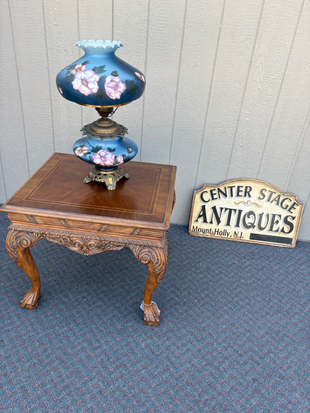 67792 Antique Gone with the Wind Lamp, Hand-Painted Floral Glass
