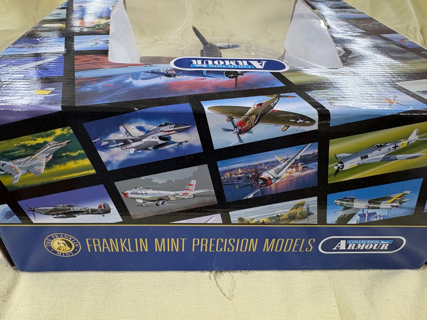 ES205  Franklin Mint Armour Collection WWII Spitfire Model Plane