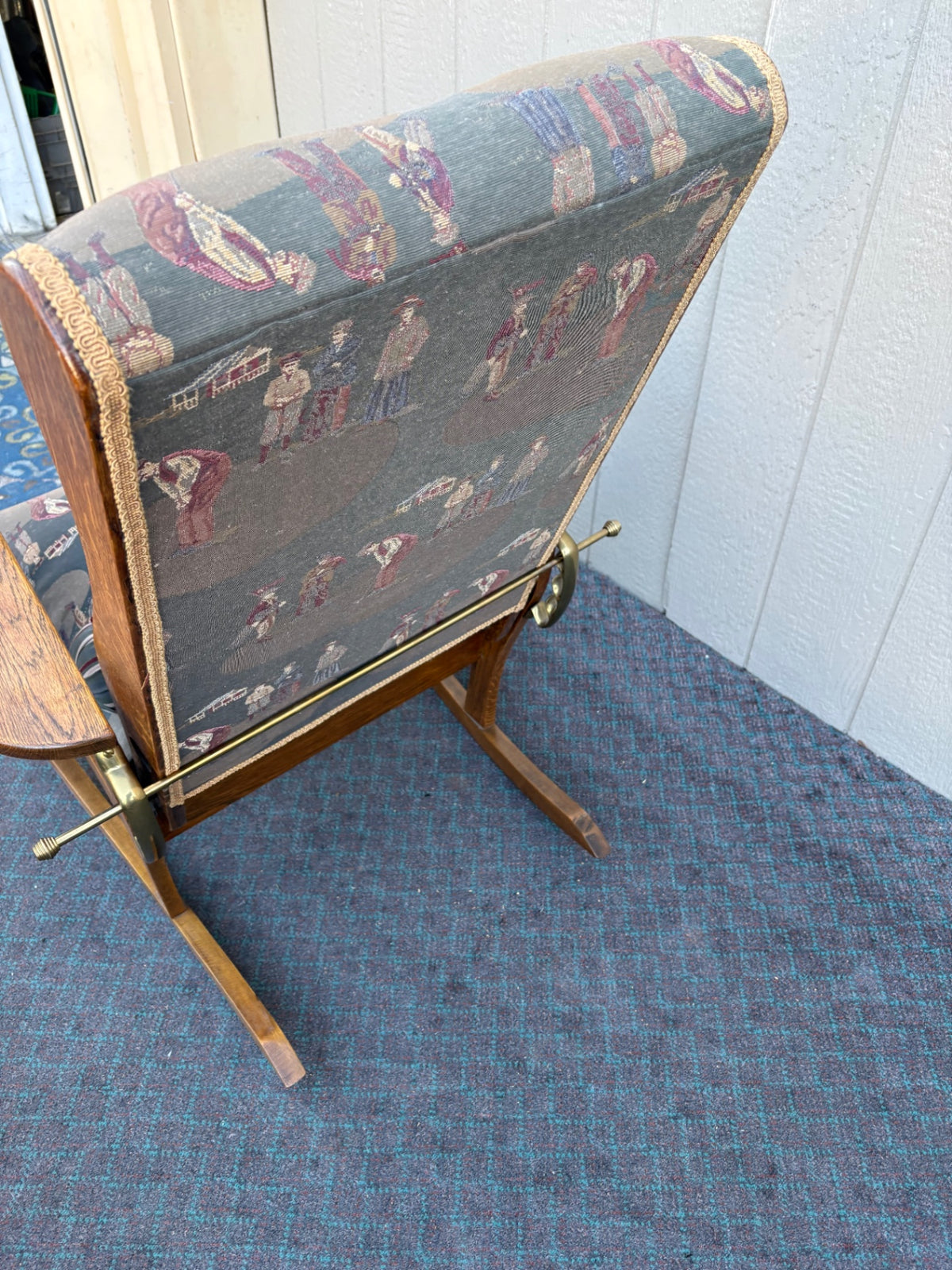 68235 Victorian Oak Morris Rocking Chair with Lion Carvings