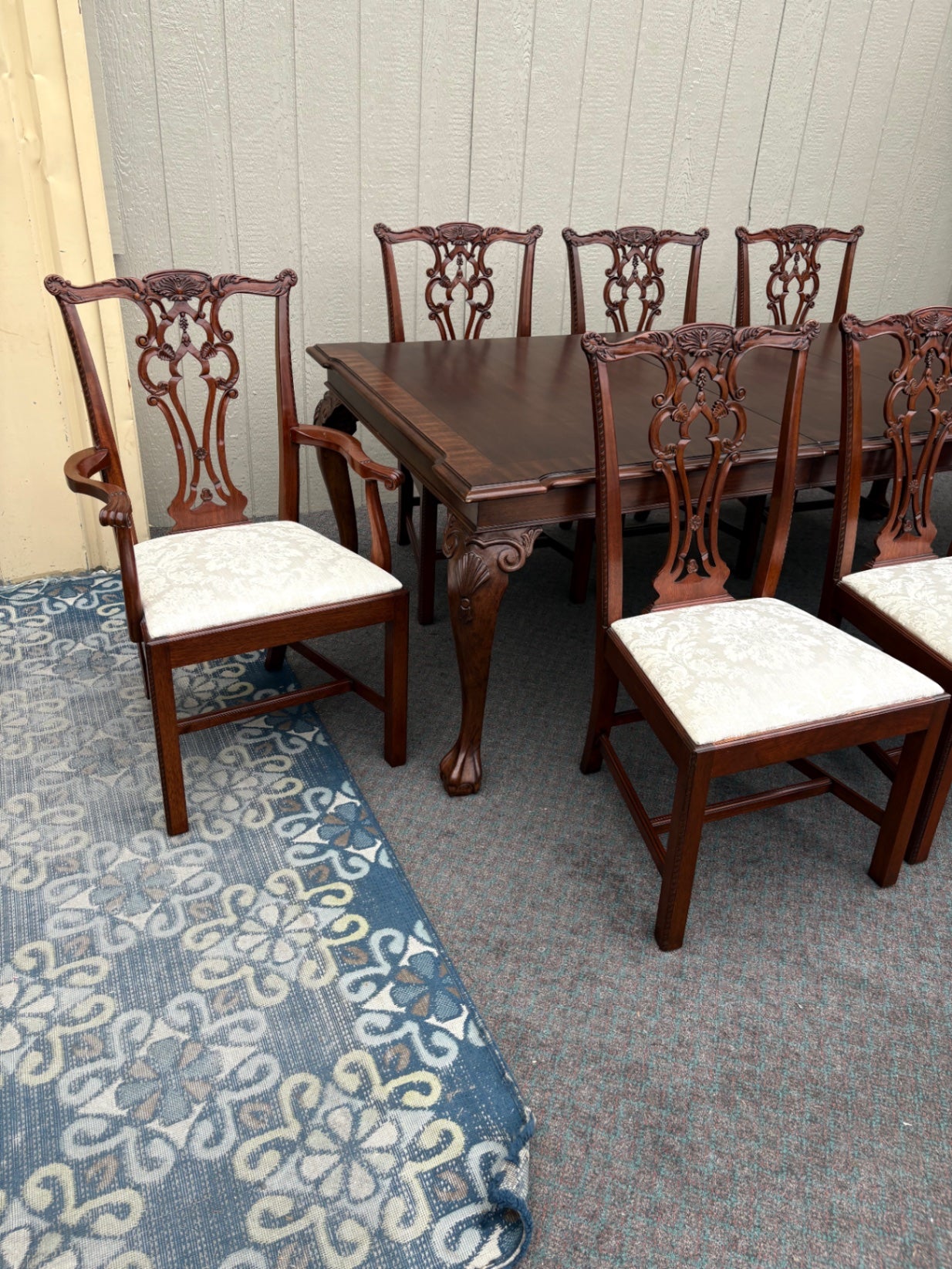 67877  Chippendale Style Dining Table with 8 Carved Chairs in Mahogany