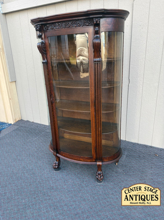 Gettysburg Furniture Oak Lion Bowed Glass China Cabinet